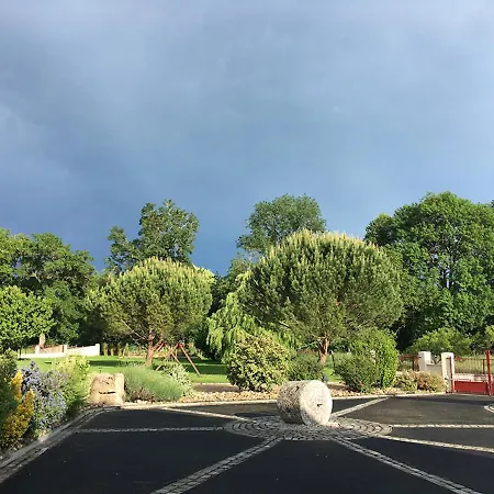 Maison Aubergerac Bed and Breakfast