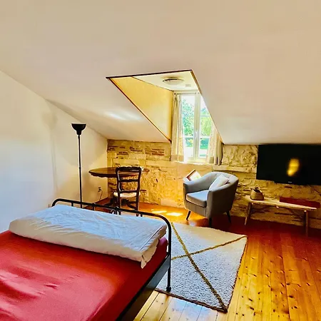 Maison Aubergerac Couette-café