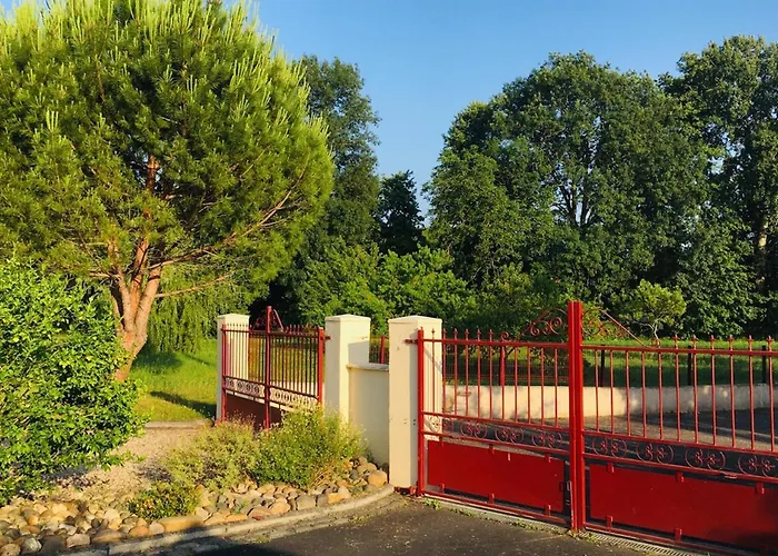 Maison Aubergerac 住宿加早餐酒店